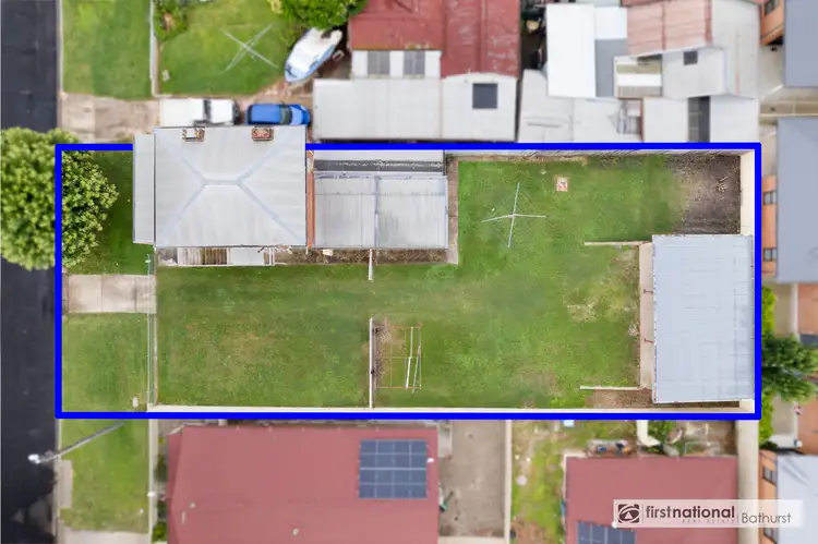 6 Seymour Street, Bathurst NSW 2795