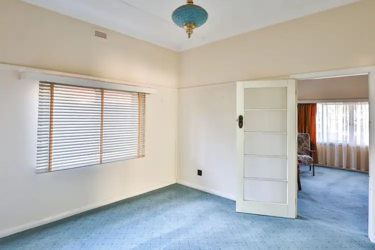 Fourth view of Homely house listing, 6 Whittaker Crescent, Red Cliffs VIC 3496