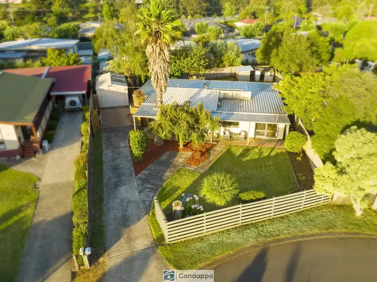 Second view of Homely house listing, 11 Kraft Crescent, Drouin VIC 3818