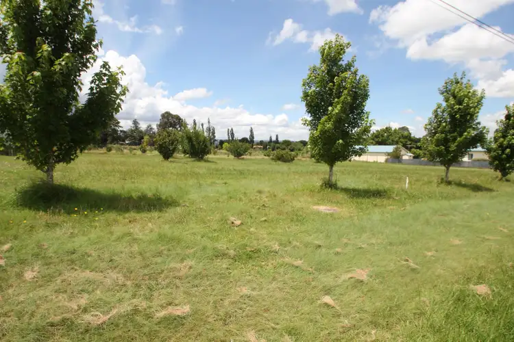 72 Petre Street, Tenterfield NSW 2372