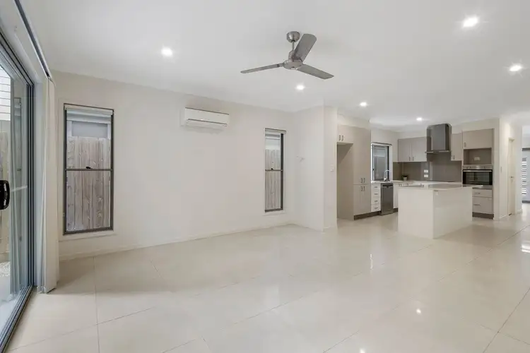 Fourth view of Homely townhouse listing, 122 Cooper Crescent, Rochedale QLD 4123