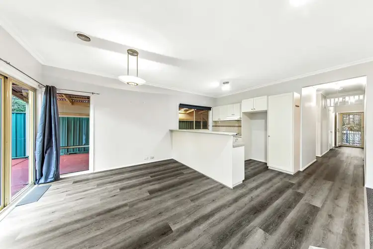 Sixth view of Homely house listing, 5 Madras Lane, Caroline Springs VIC 3023