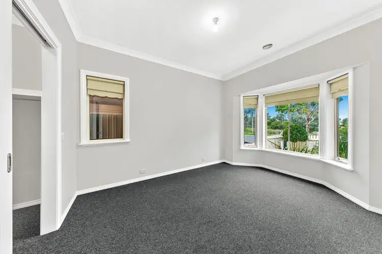 Seventh view of Homely house listing, 5 Madras Lane, Caroline Springs VIC 3023
