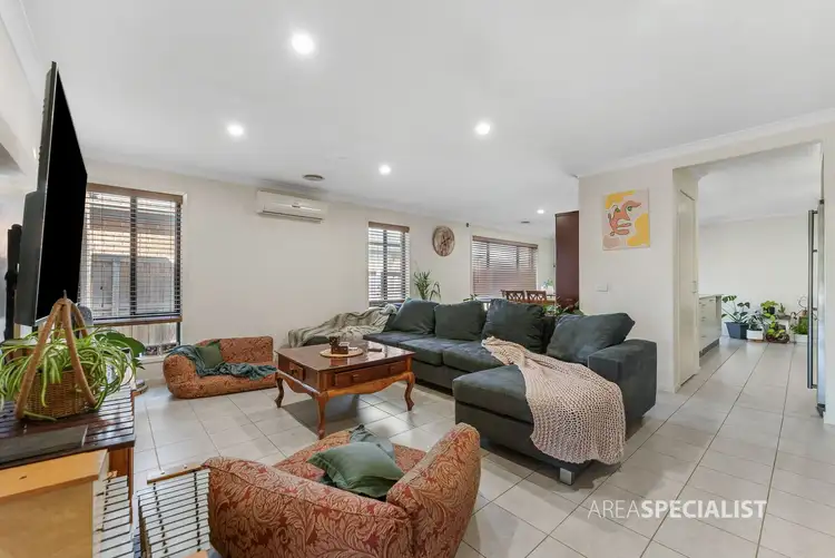 Fifth view of Homely house listing, 31 Laurence Way, Tarneit VIC 3029