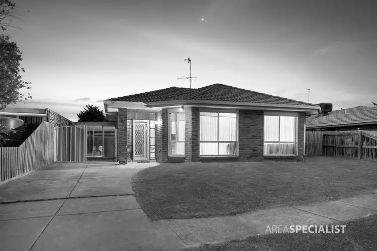 17 Danube Drive, Werribee VIC 3030