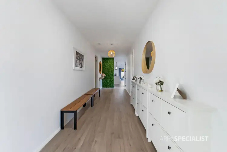 Fifth view of Homely house listing, 8 Sugarloaf Grove, Werribee VIC 3030