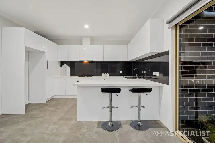 Fifth view of Homely townhouse listing, 1/49 Stawell Street, Cranbourne VIC 3977