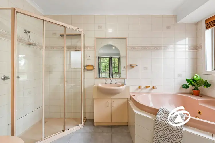 Fifth view of Homely house listing, 8 Tamarisk Road, Narre Warren VIC 3805