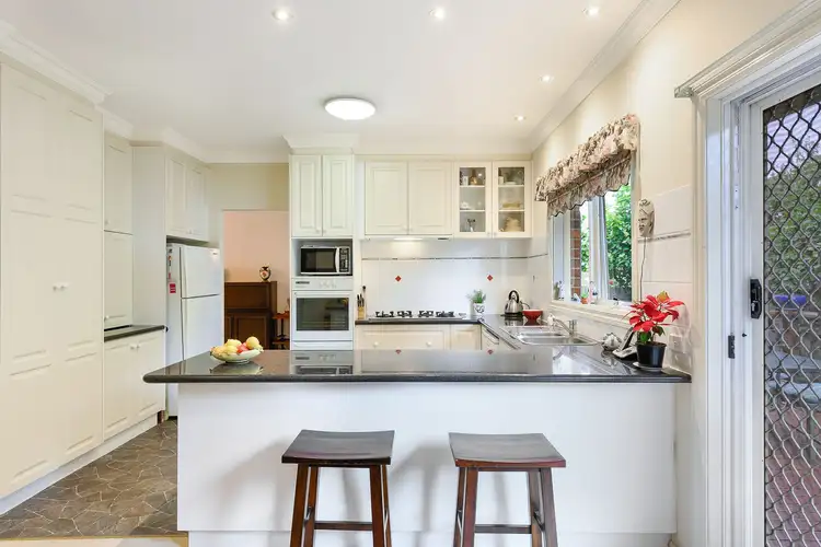 Sixth view of Homely unit listing, 3/17-19 St Albans Street, Mount Waverley VIC 3149