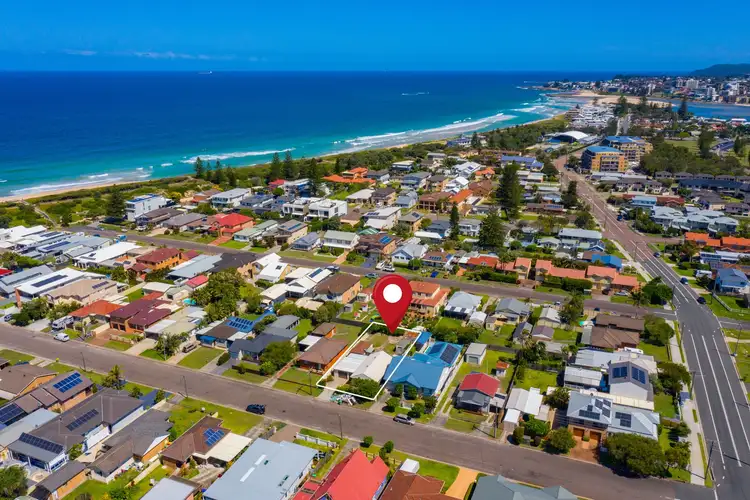 Sixth view of Homely house listing, 29 Manly Parade, The Entrance North NSW 2261