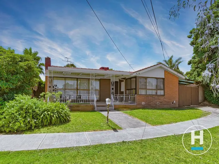 1 Lowan Court, Dallas VIC 3047