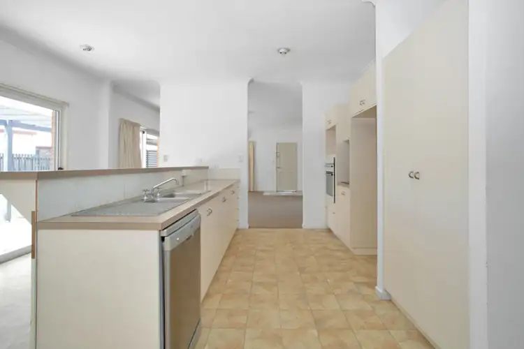 Seventh view of Homely house listing, 8 Rhonda Court, Andergrove QLD 4740