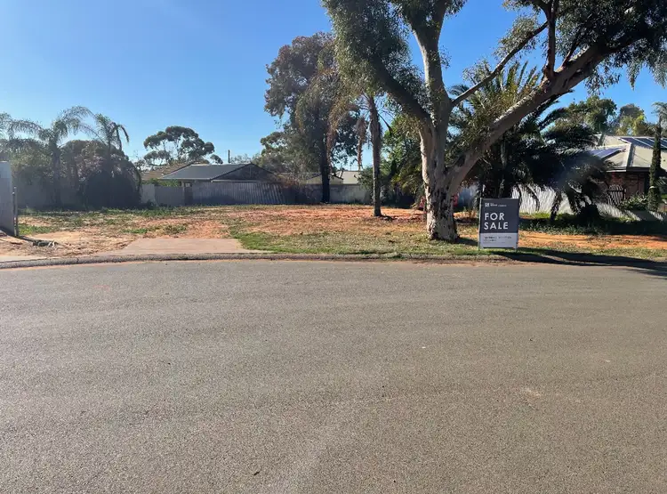 6 Hartrey Lane, Hannans WA 6430