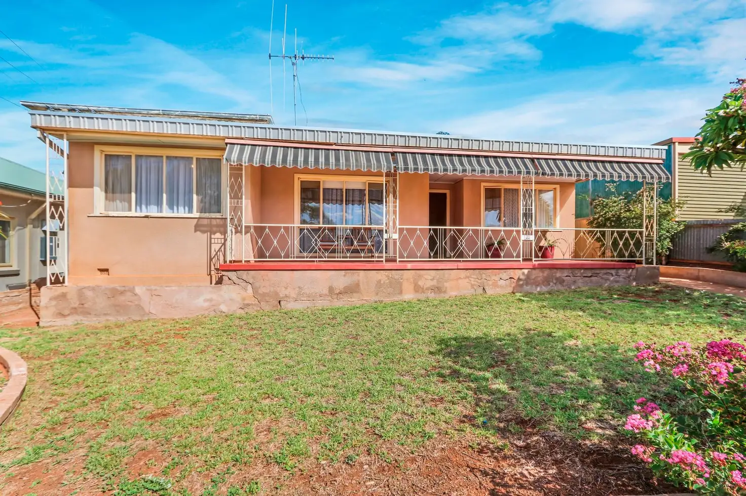Main view of Homely house listing, 475 Cummins Street, Broken Hill NSW 2880
