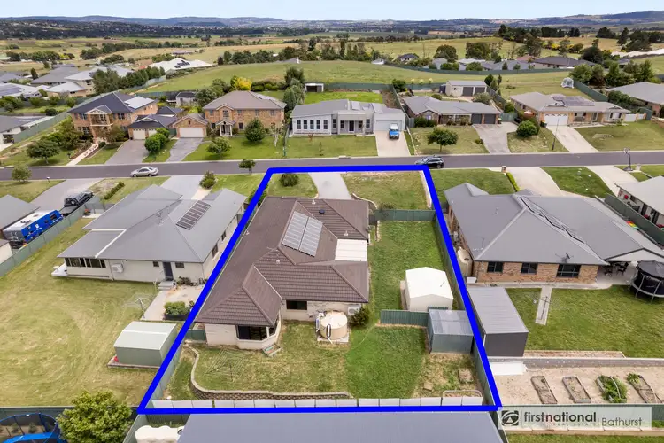 14 Colonial Circuit, Kelso NSW 2795