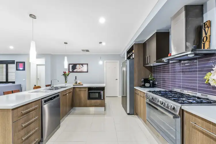 Sixth view of Homely house listing, 7 Greenside Crescent, Keysborough VIC 3173