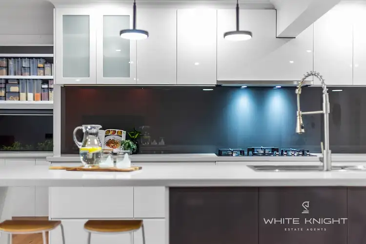 Seventh view of Homely house listing, 10 Axford Road, Kings Park VIC 3021