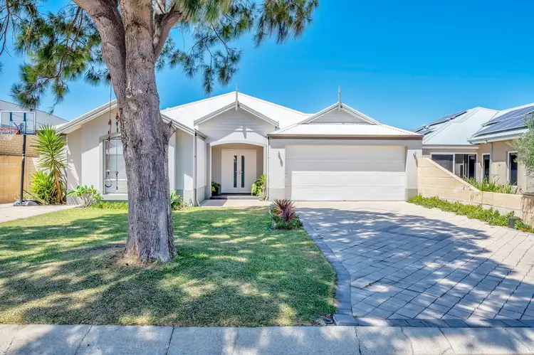 11 Jettyl Way, Wannanup WA 6210