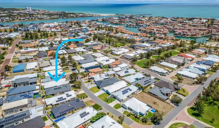 Second view of Homely house listing, 11 Jettyl Way, Wannanup WA 6210