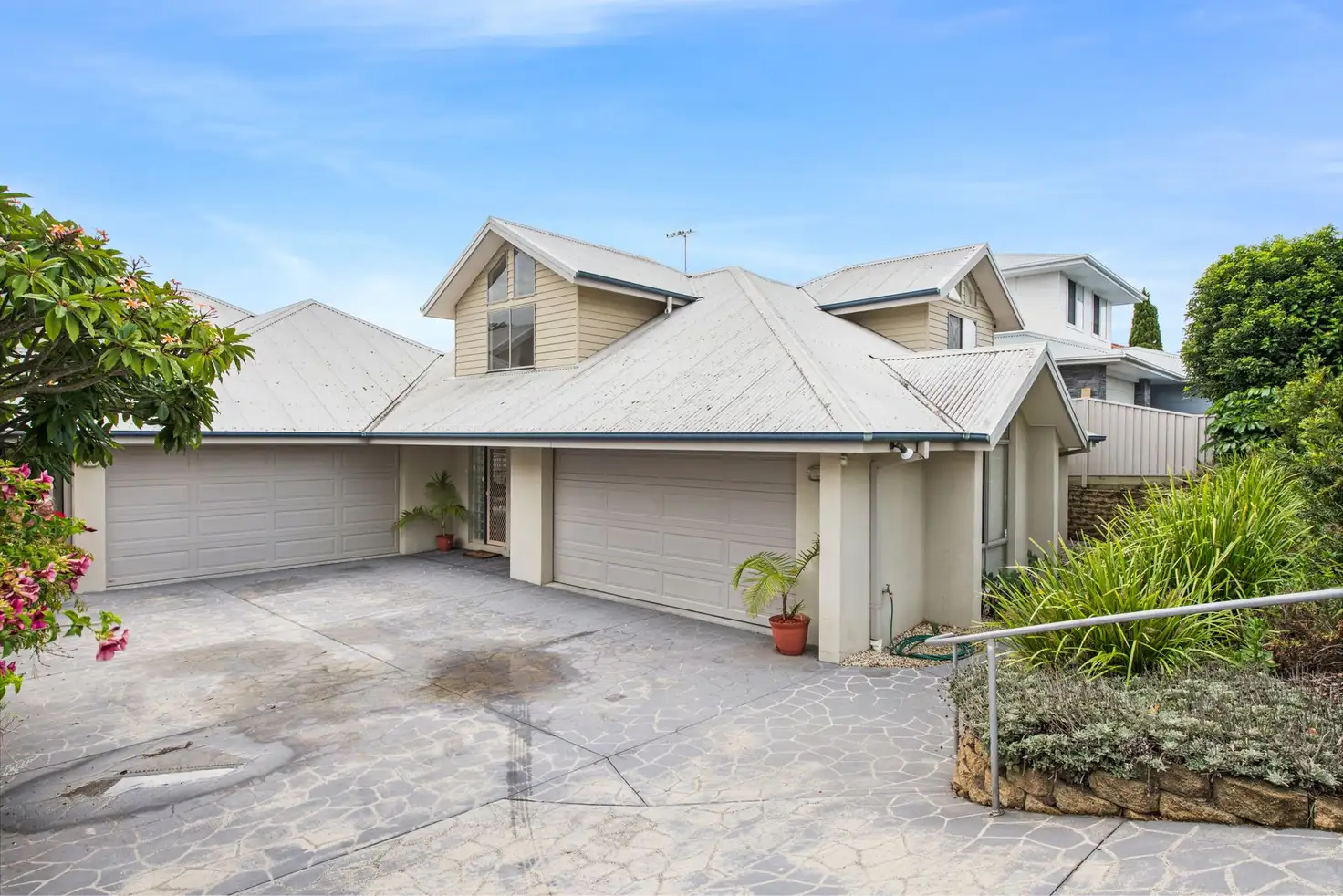 Main view of Homely townhouse listing, 1/11 Gordon Road, Long Jetty NSW 2261