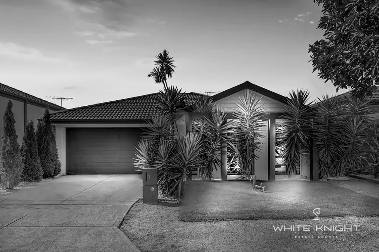 12 Regent Close, Burnside Heights VIC 3023