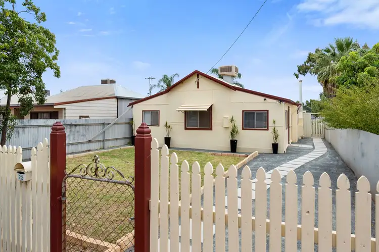 22 Campbell Street, Lamington WA 6430