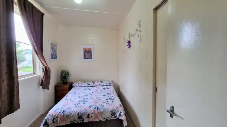 Seventh view of Homely block of units listing, 2 Speare Avenue, Armidale NSW 2350
