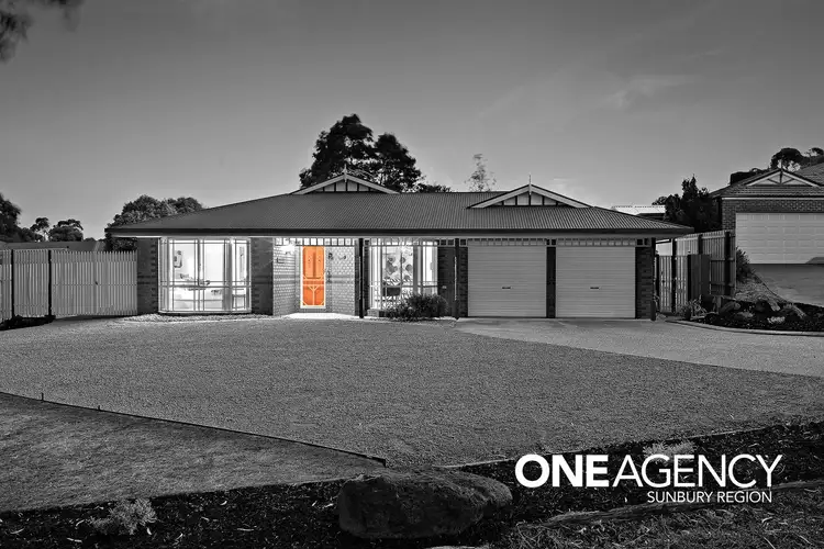 34 Kerrisdale Place, Sunbury VIC 3429