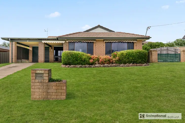 18 Schofield Way, Kelso NSW 2795