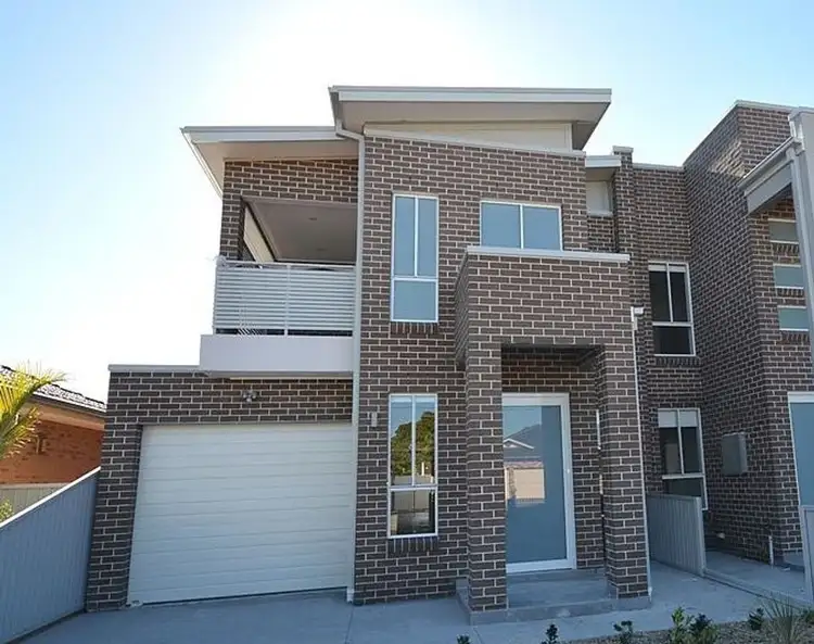 20A Cathcart Street, Fairfield NSW 2165