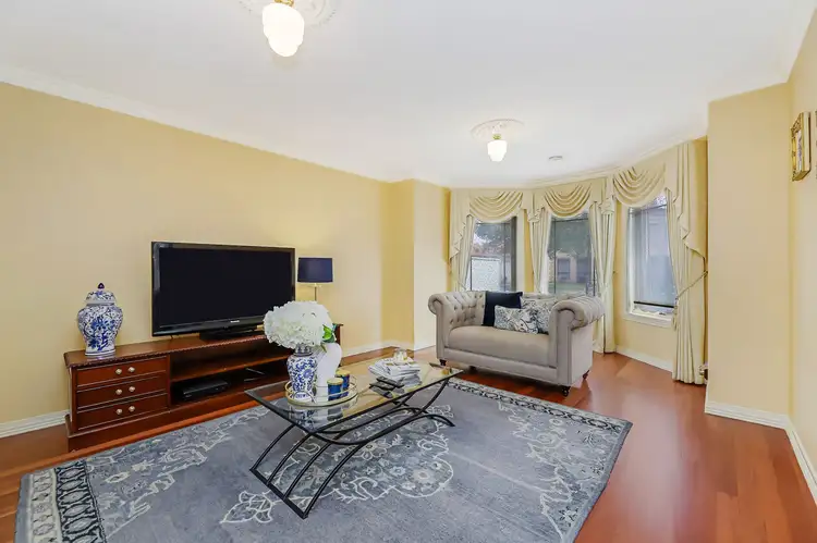 Fourth view of Homely house listing, 27 Balonne Close, Taylors Lakes VIC 3038