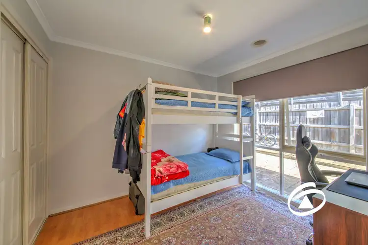 Fifth view of Homely house listing, 19 Geoffrey Court, Narre Warren VIC 3805
