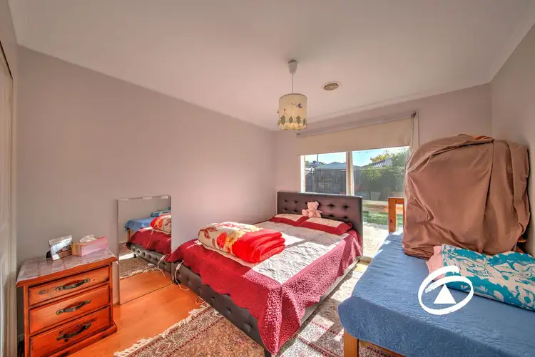 Sixth view of Homely house listing, 19 Geoffrey Court, Narre Warren VIC 3805