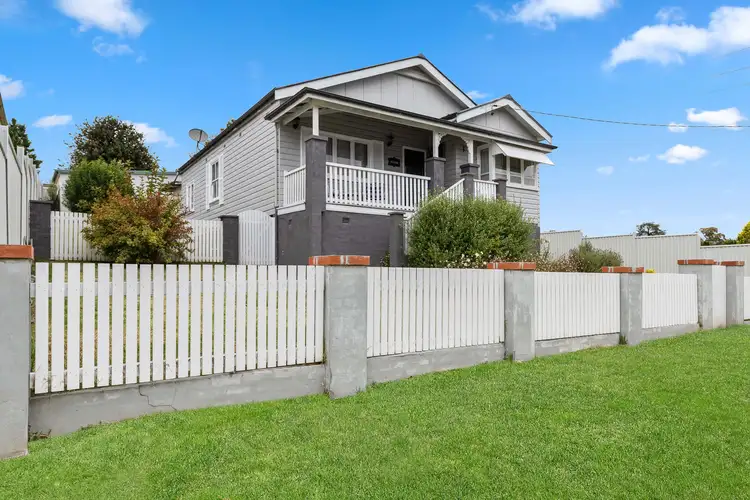 13 Villiers Street, Portland NSW 2847