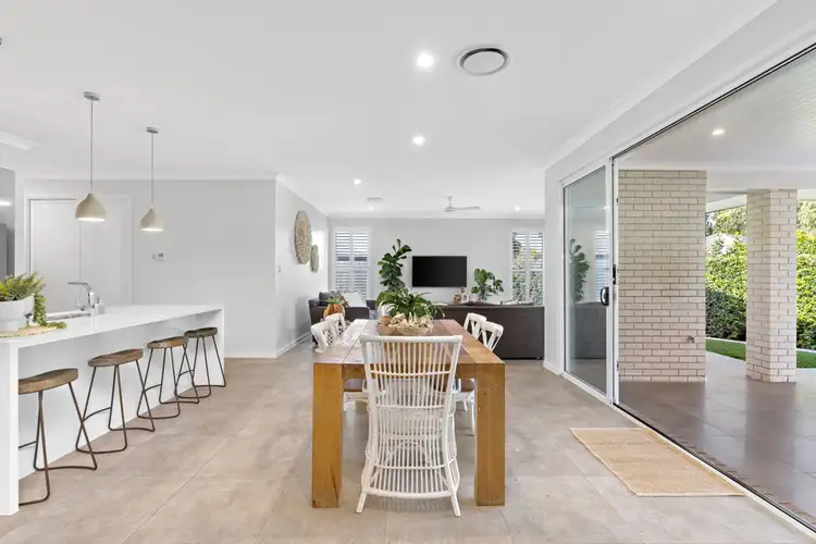 25 Angliss Circuit, Thornlands QLD 4164