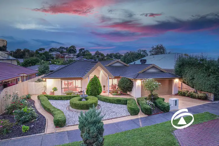 25 Newman Court, Berwick VIC 3806