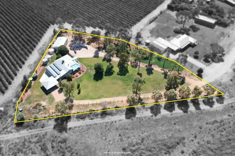 Second view of Homely house listing, 16 Krake Road, Red Cliffs VIC 3496