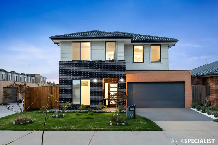 Second view of Homely house listing, 11 Orinoco Chase, Werribee VIC 3030