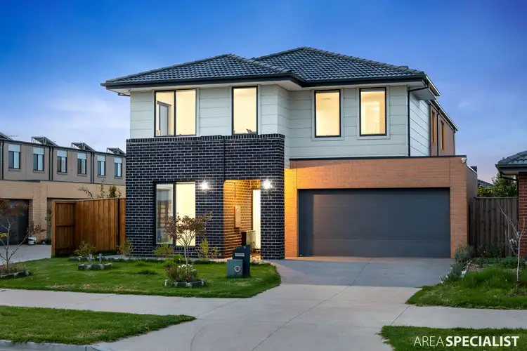Third view of Homely house listing, 11 Orinoco Chase, Werribee VIC 3030