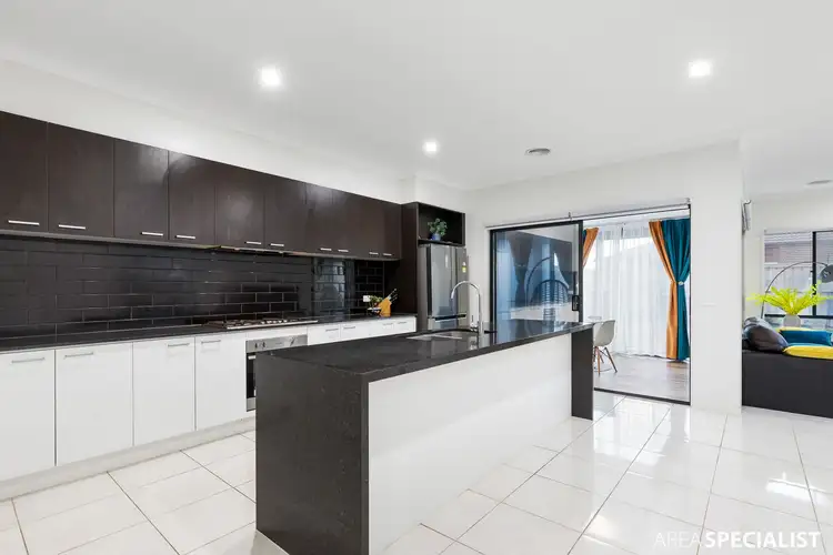 Fourth view of Homely house listing, 11 Orinoco Chase, Werribee VIC 3030