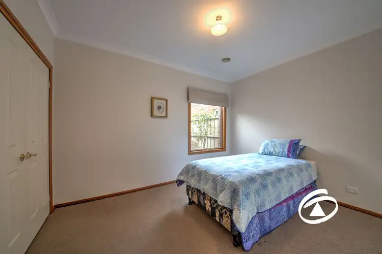 Fifth view of Homely unit listing, 19/1 Malouf Court, Pakenham VIC 3810