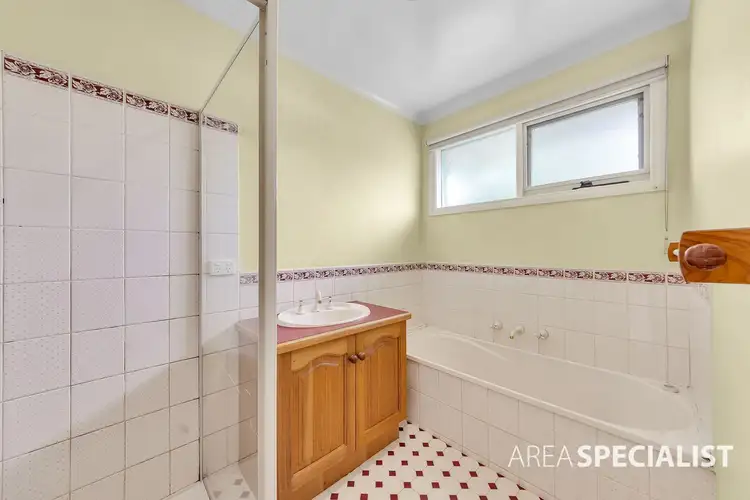 Sixth view of Homely unit listing, 1/4 Culcairn Court, Narre Warren South VIC 3805