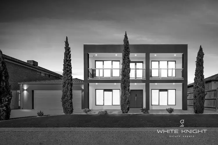 11 Coronation Street, Taylors Hill VIC 3037
