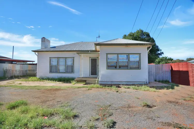 303 Knox Street, Broken Hill NSW 2880