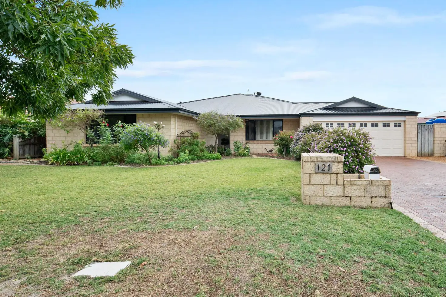 Main view of Homely house listing, 121 Midsummer Circle, Pinjarra WA 6208