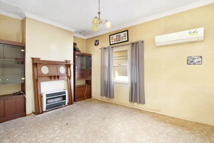 Fourth view of Homely house listing, 327 Kaolin Street, Broken Hill NSW 2880