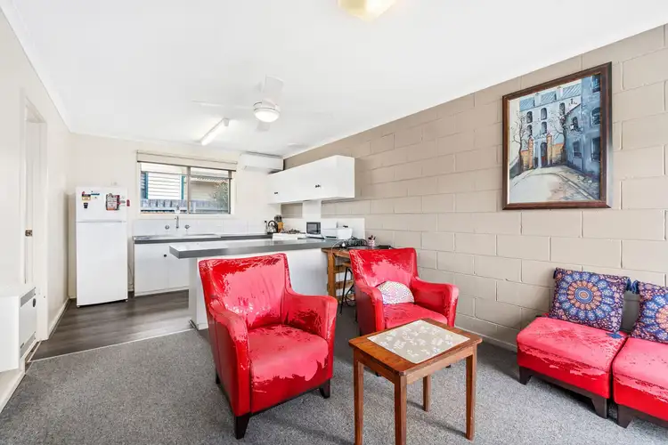 Fifth view of Homely unit listing, 2/71 Grey Street, Traralgon VIC 3844