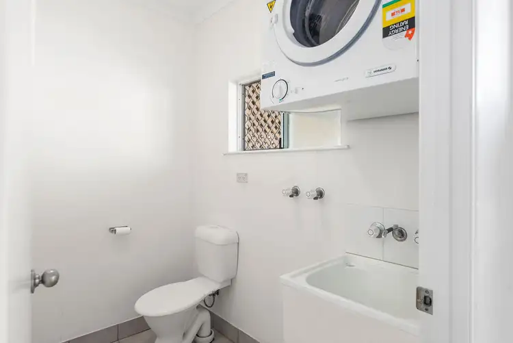 Fourth view of Homely townhouse listing, 8/38 Springfield Crescent, Manoora QLD 4870