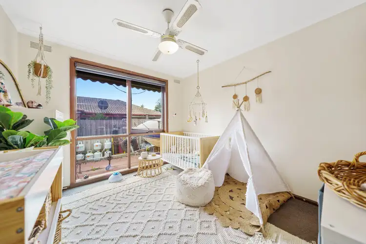 Fifth view of Homely house listing, 4 Highview Avenue, Cranbourne VIC 3977