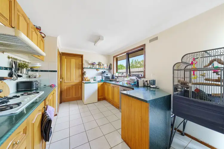 Seventh view of Homely house listing, 4 Highview Avenue, Cranbourne VIC 3977